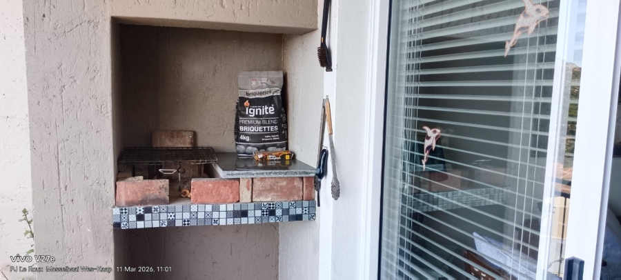 2 Bedroom Property for Sale in Island View Western Cape